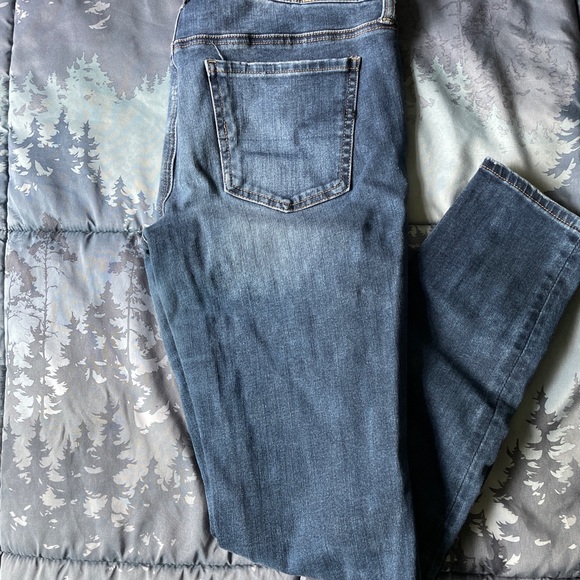 American eagle blue skinny jeans - Picture 2 of 4